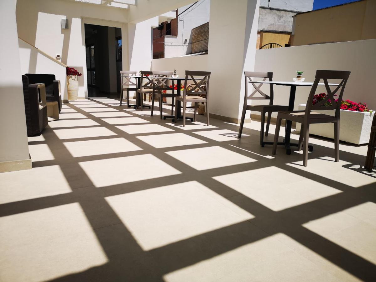 Hotel Mare Blu Torre dell'Orso Exterior photo