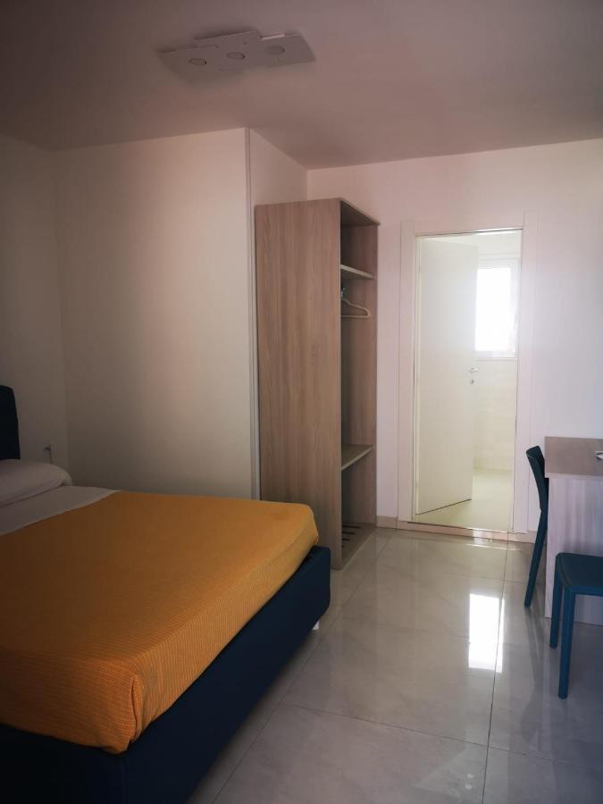 Hotel Mare Blu Torre dell'Orso Exterior photo