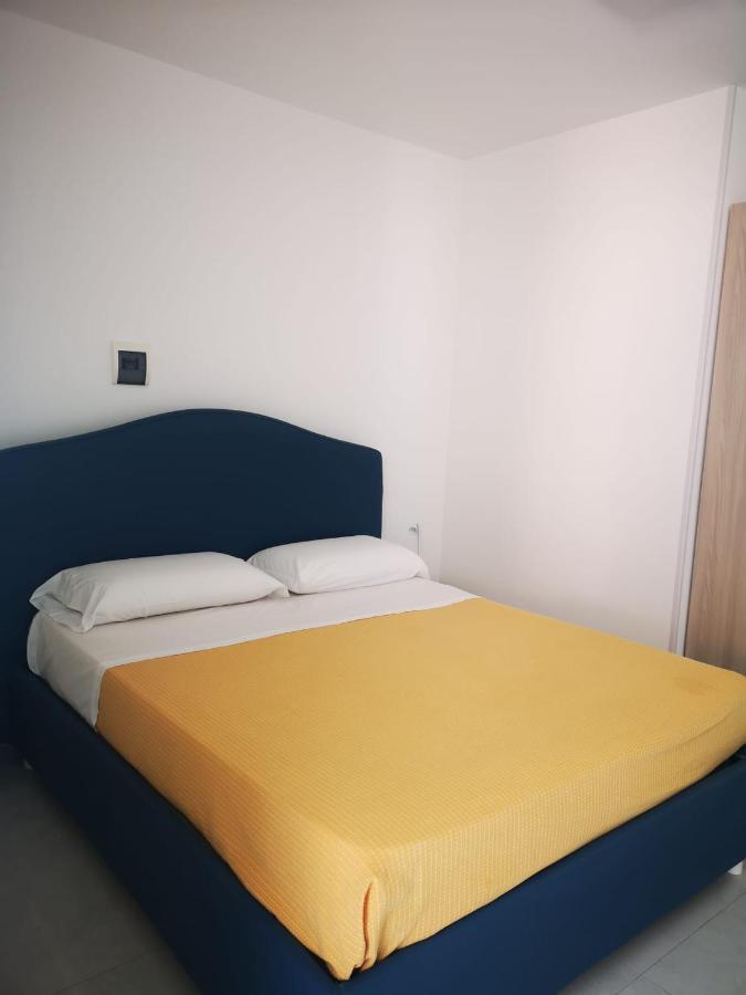 Hotel Mare Blu Torre dell'Orso Exterior photo