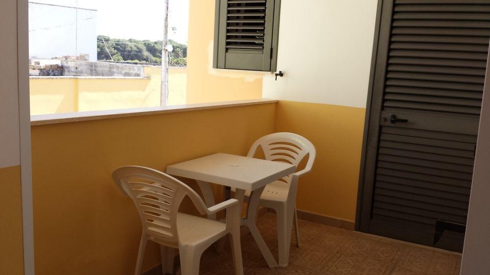Hotel Mare Blu Torre dell'Orso Exterior photo
