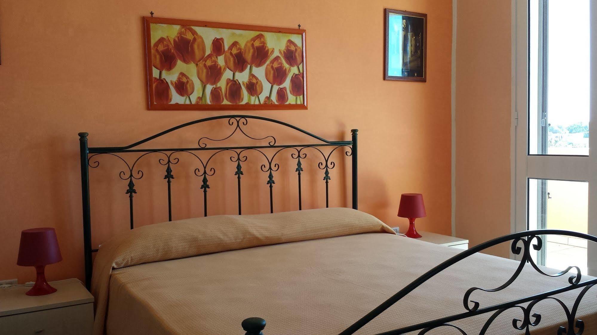 Hotel Mare Blu Torre dell'Orso Exterior photo