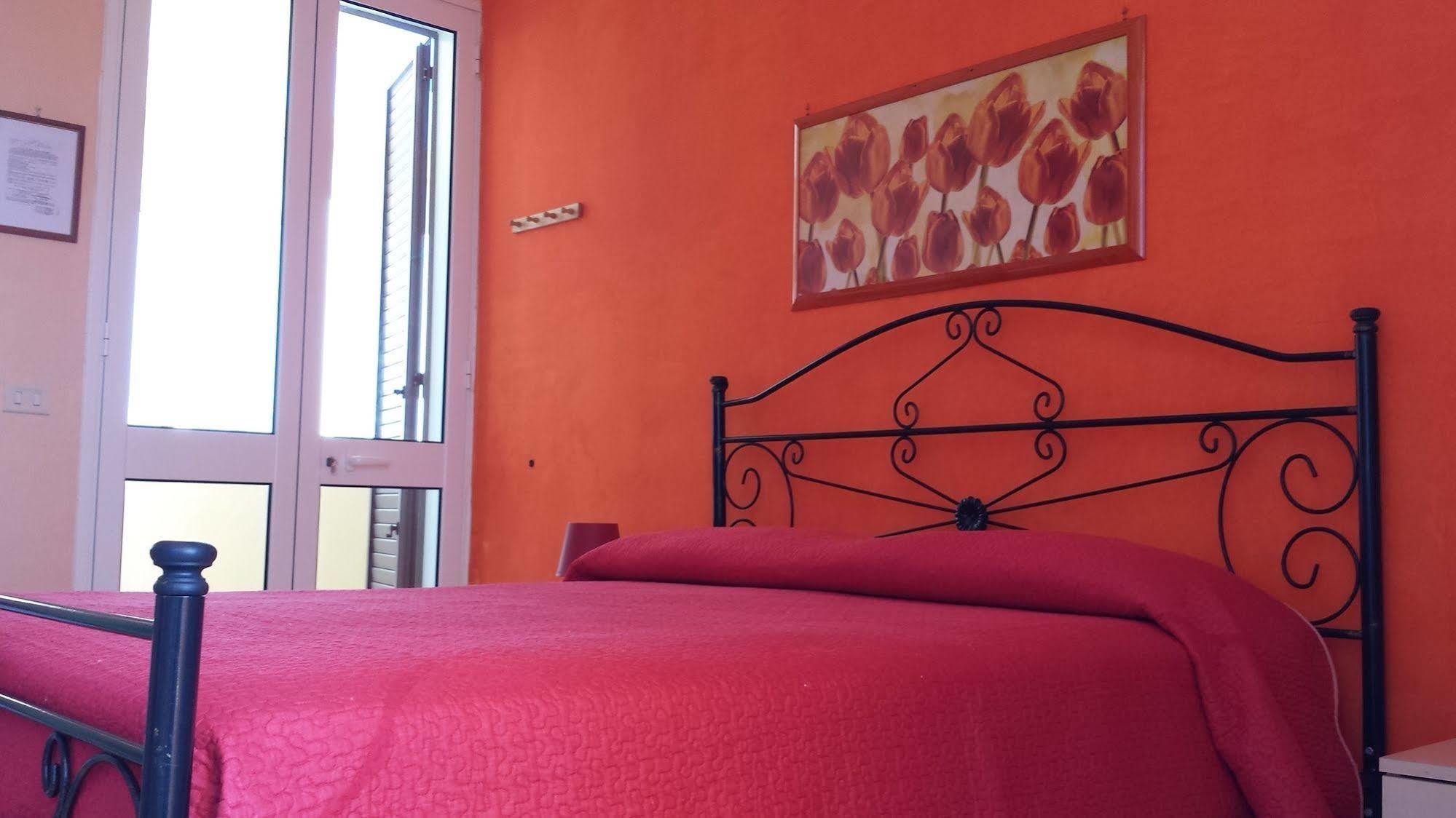 Hotel Mare Blu Torre dell'Orso Exterior photo